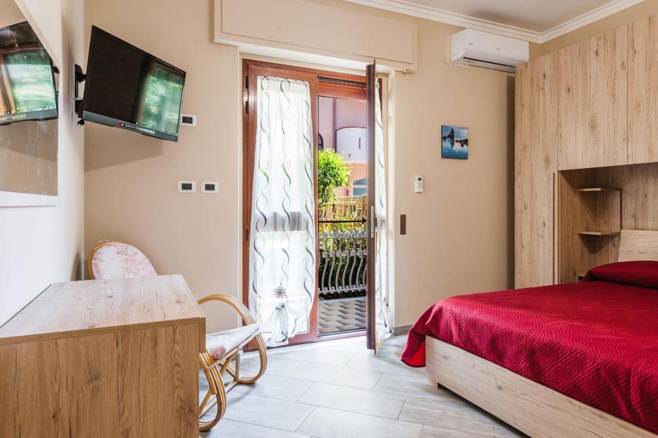 Lemon Tree Apartments By Wonderful Italy Giardini-Naxos Zewnętrze zdjęcie